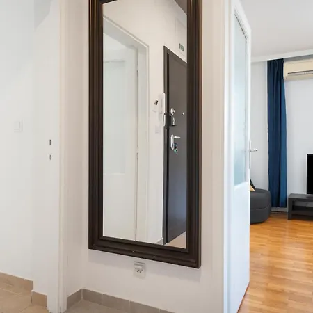 ☆beach Centar Large Stylish With Terrace